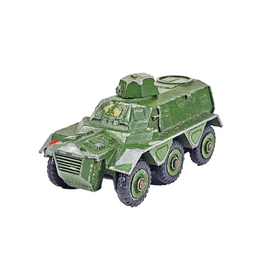 Dinky toys 676 alvis - alvis, saracen