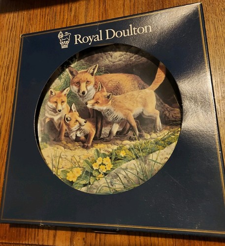 Royal doulton collectors - -,