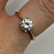 9 ct Gold Ring Diamonique