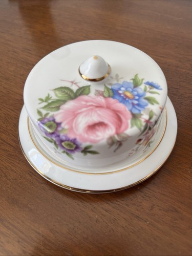 Aynsley howard sprays covered - howard,