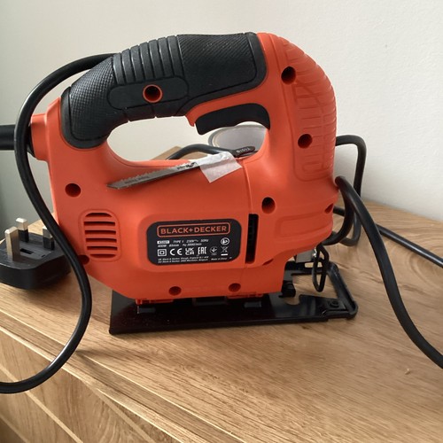 Black decker ks501 400w - 400w, corded