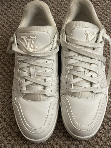 Louis vuitton shoes size in - 9,