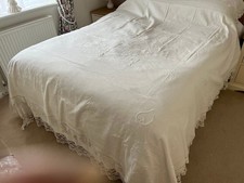 Antique Stunnng White Heavy Linen Bedspread Beautiful Handsewn Whitework