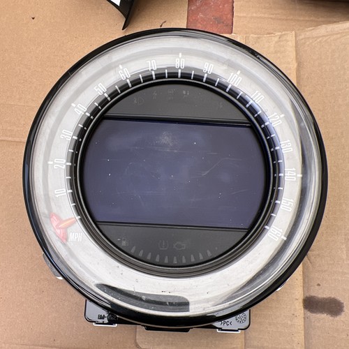 Mini r57 multimedia - mini, display