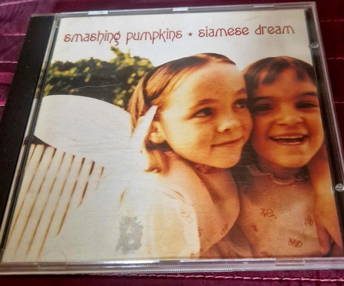 Smashing pumpkins siamese - pumpkins,