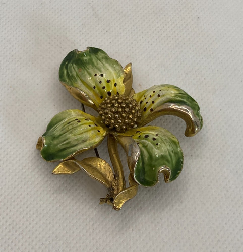 Lovely vintage gold - lovely, tone