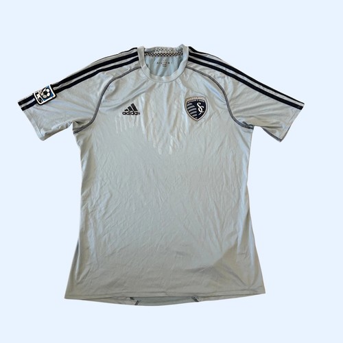 Sporting kansas city away - sporting,