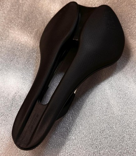 Saddle 245x145mm black - saddle,