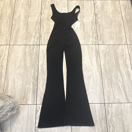 Women black sleeveless - women’s,