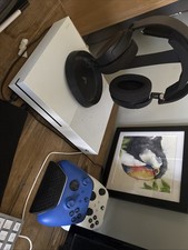 Xbox One S, Controllers