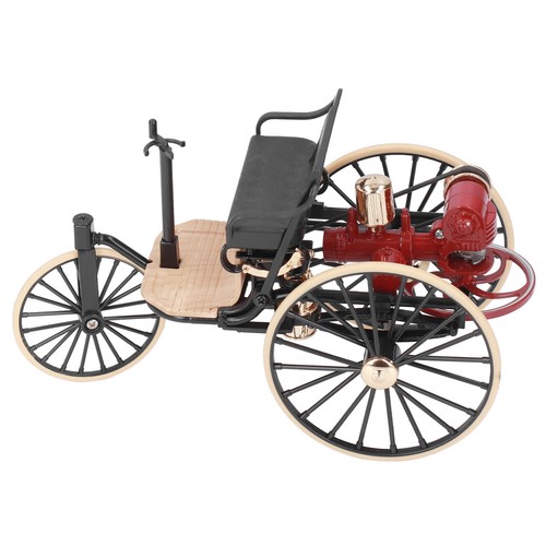 Classic tricycle model - 1/12,