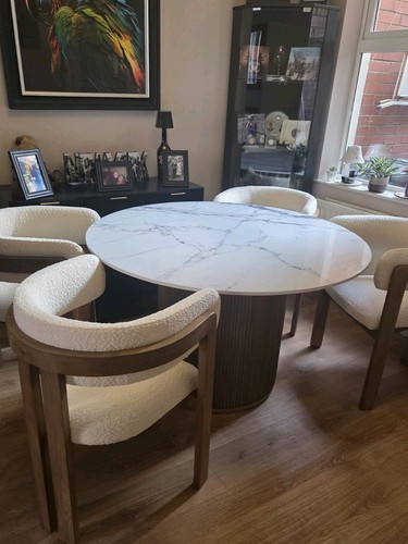 Round marbled wood - round,