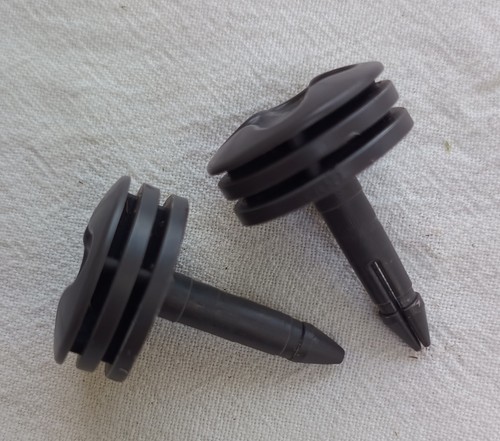 Flymo lawnmower handle pivot - flymo,