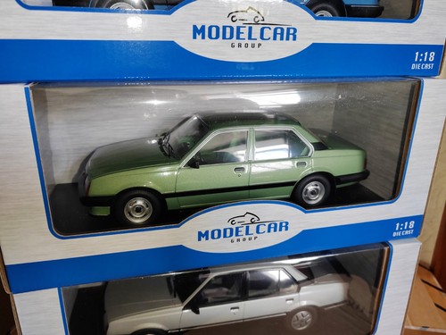 Boxed model - 1/18, car