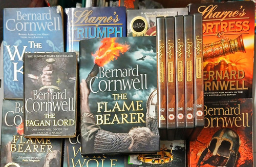 Bernard cornwell hardback - cornwell, 18