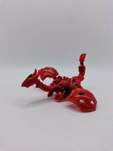 Bakugan pyrus dharak - 710g, evil