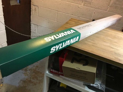 1565mm 5ft sylvania start - /,