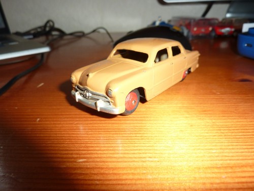 Dinky toys 139 - toys, no.139
