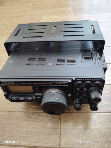 Yaesu ft897 144 430mhz - yaesu,