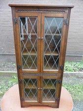 OLD CHARM WOOD BROS CARVED OAK