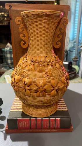 Handwoven wicker bamboo vase - handwoven,