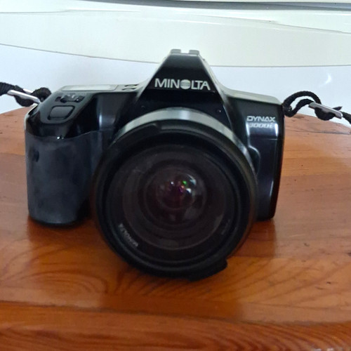 Minolta dynax 3000i - black, slr