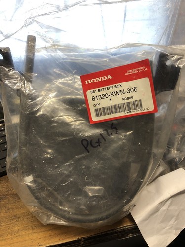 Pcx125 genuine honda new - honda,