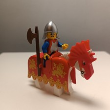 LEGO Castle Knight + Horse