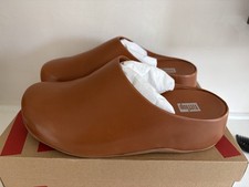 Fitflop Leather Shuv Clog / Slide in Light Tan Size 6 / EU 39 RRP £130