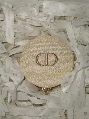 Dior gold jewellery pouch - dior,