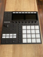 Native Instruments Maschine MK3 + license + decksaver