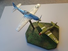 Diecast Model Aircraft 1:72 North American P51 Mustang Pair X2 USAAF Diorama WW2
