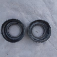W124 Rear Coil Spring Mount Cap PAIR 2013251044