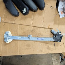 HONDA CRV Mk3 07-12 Passengers Left Front Door Window Motor Regulator