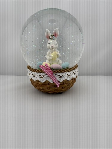 Cottontail land water globe - land,