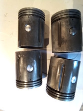 AUSTIN CHAMP  ENGINE 4 standard PISTONS and RINGS british army  military vehicle
