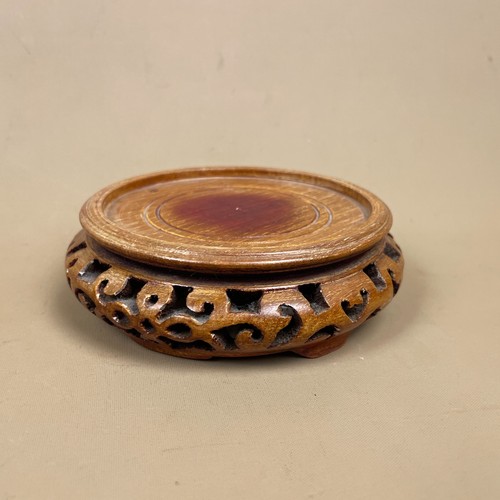 Oriental plant pot stand - pot,
