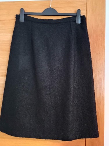 Brora wool boucle skirt