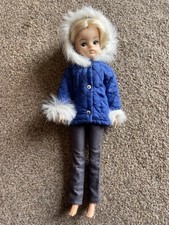 Pedigree Sindy Vintage 1960 Ski Jacket from first full outfit marketed