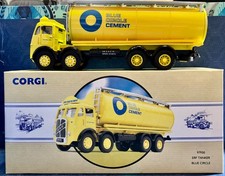 CORGI CLASSIC 97930 ERF 8 WHL