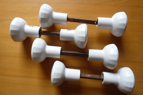 Set four white - set,