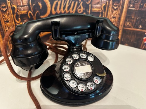1930 highly collectable - highly,