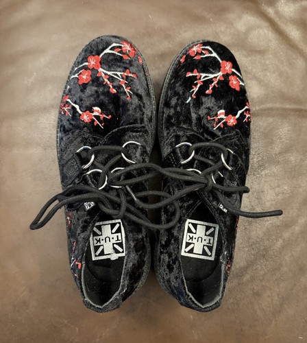 Velvet black crushed red - velvet,