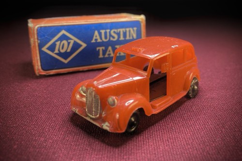 Vintage hong kong plastic - hong,