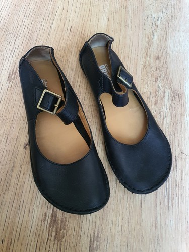 Clarks originals black leather - originals,