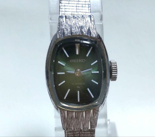 Wound watch green dial 17j - watch,