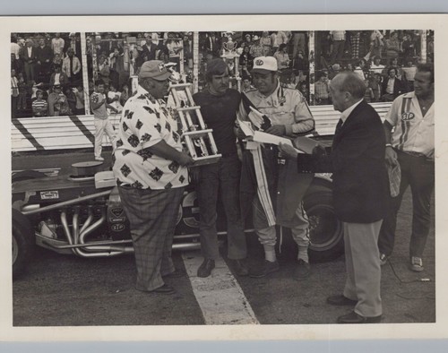 Lou lazzaro victory lane 30 - ny,