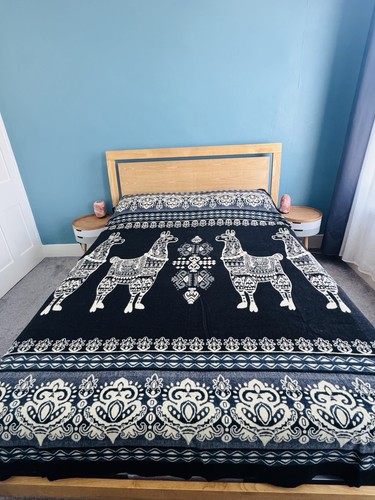 Black alpaca throw blanket - black,