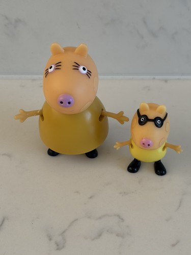 Rare peppa pig posable mrs - pig,
