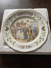 AYNSLEY Christmas 1979  plate in original box collectable boxed
